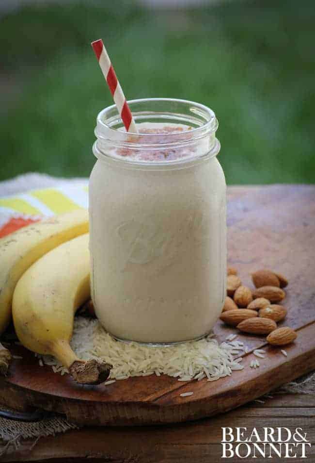 Horchata Smoothie {Beard and Bonnet