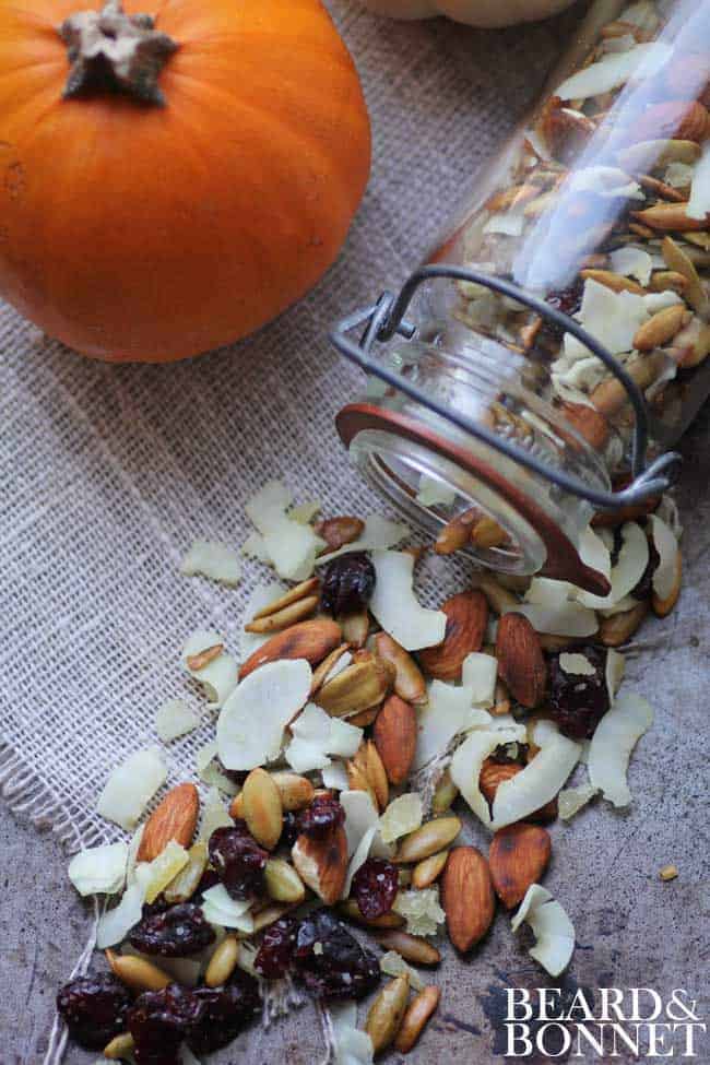 Pumpkin Seed Trail Mix {Beard and Bonnet} #glutenfree #vegan