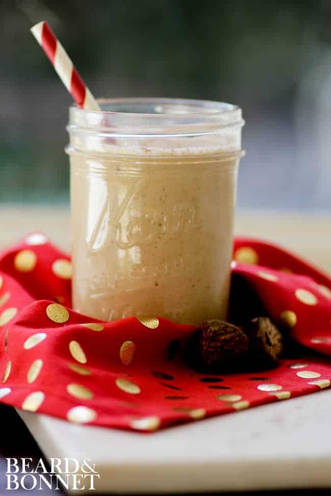 Eggnog Smoothie {Beard and Bonnet} #glutenfree #vegan 