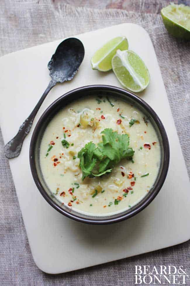 Green Curry Soup with Cauliflower and Leeks